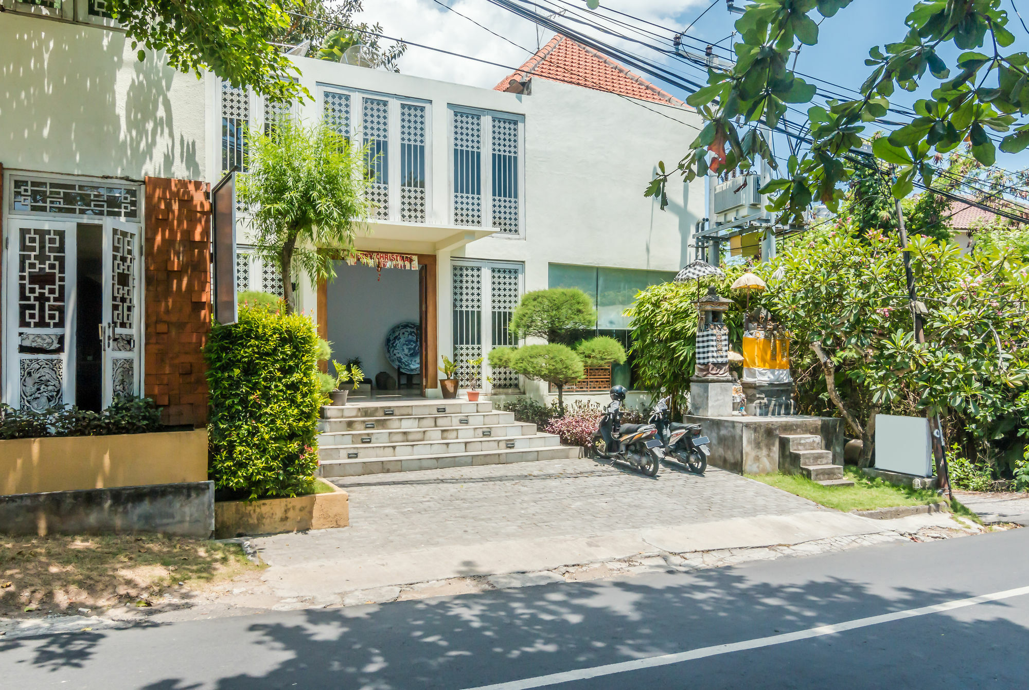 Zen Rooms Seminyak Umalas Kauh Кута Екстериор снимка