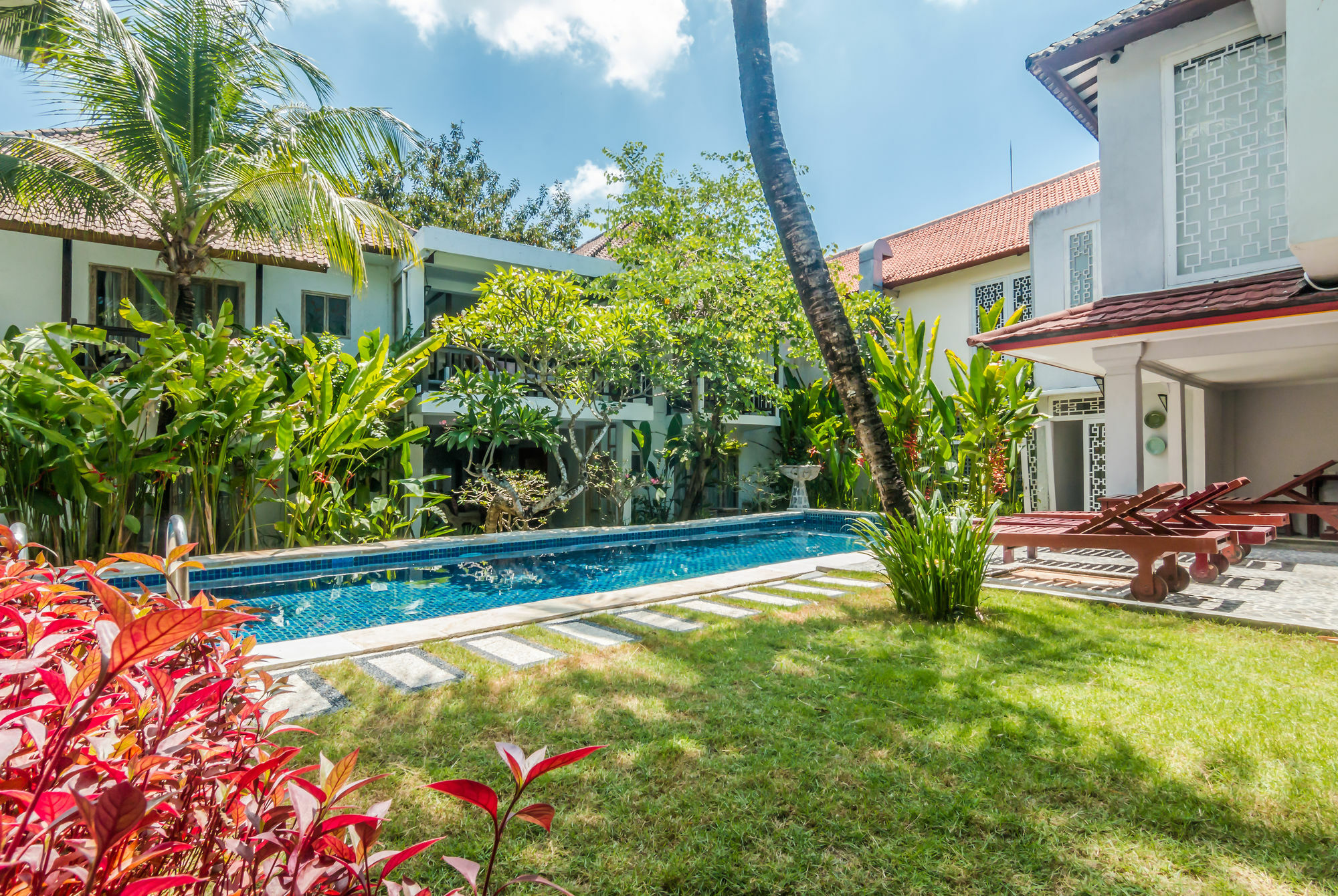 Zen Rooms Seminyak Umalas Kauh Кута Екстериор снимка